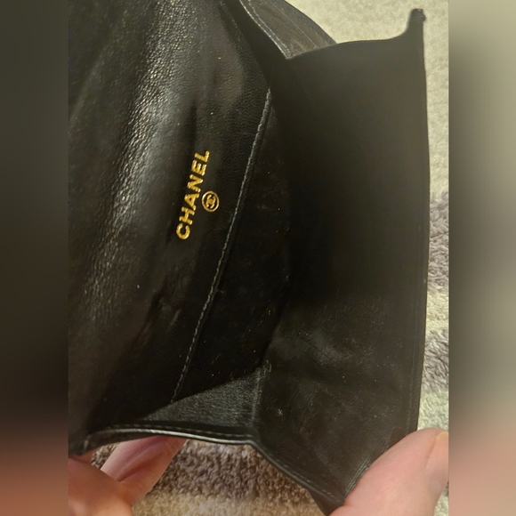 EUC CHANEL Mini Compact Wallet CC logo With dustbag/relisted - Picture 5 of 14